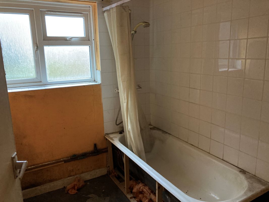Pilgrims Way, Thorpeness, Leiston, Suffolk, IP16 4LZ - Online Auctions