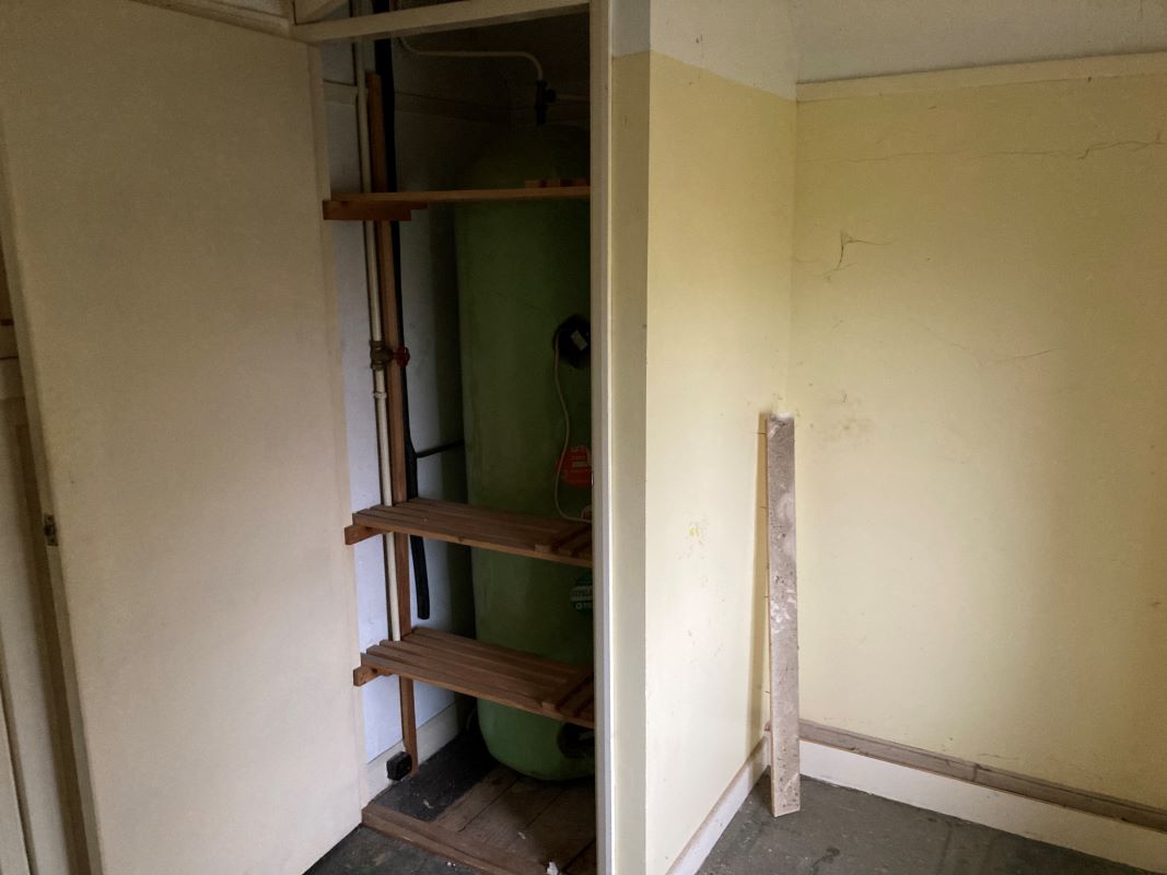 Pilgrims Way, Thorpeness, Leiston, Suffolk, IP16 4LZ - Online Auctions