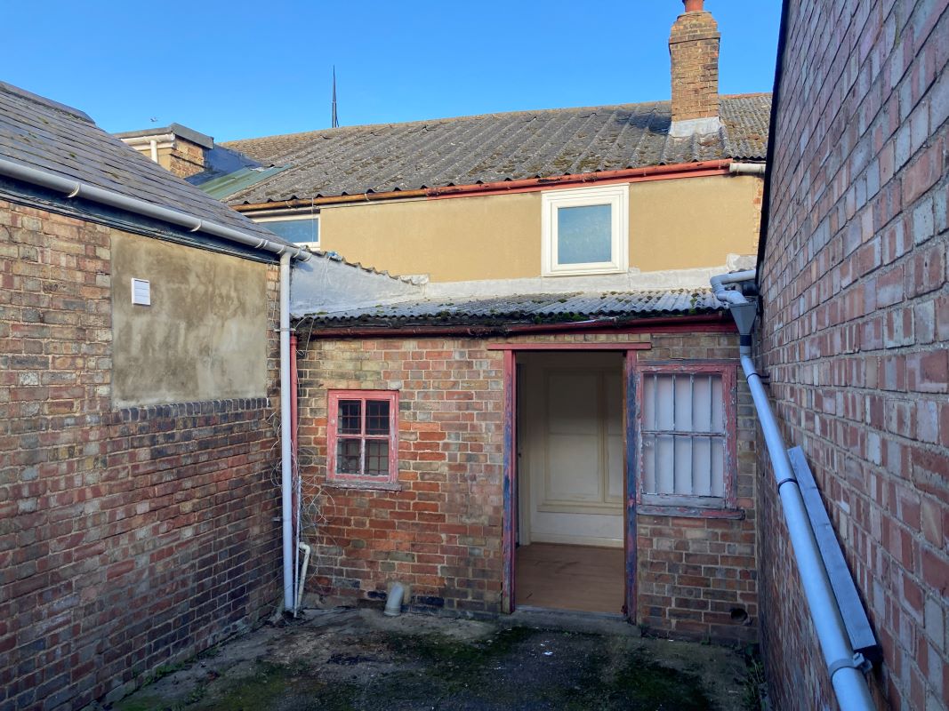 Station Road, March, Cambridgeshire, PE15 8LB - Online Auctions