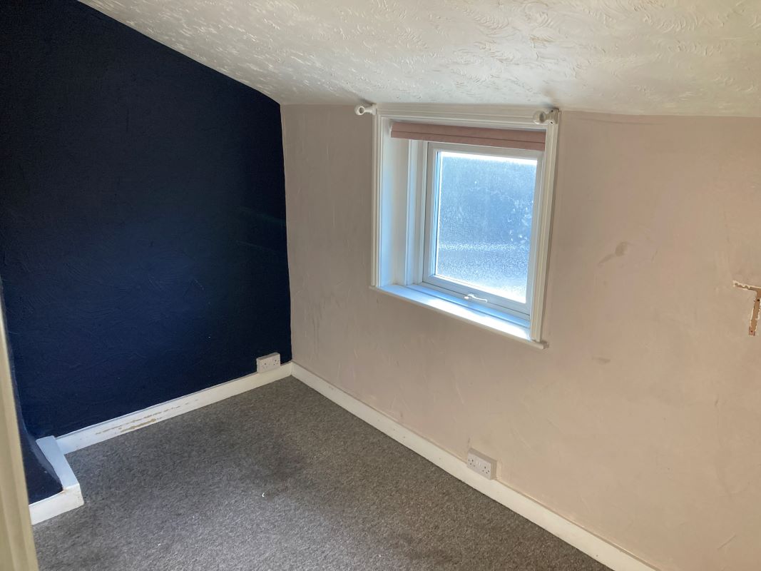 Station Road, March, Cambridgeshire, PE15 8LB - Online Auctions