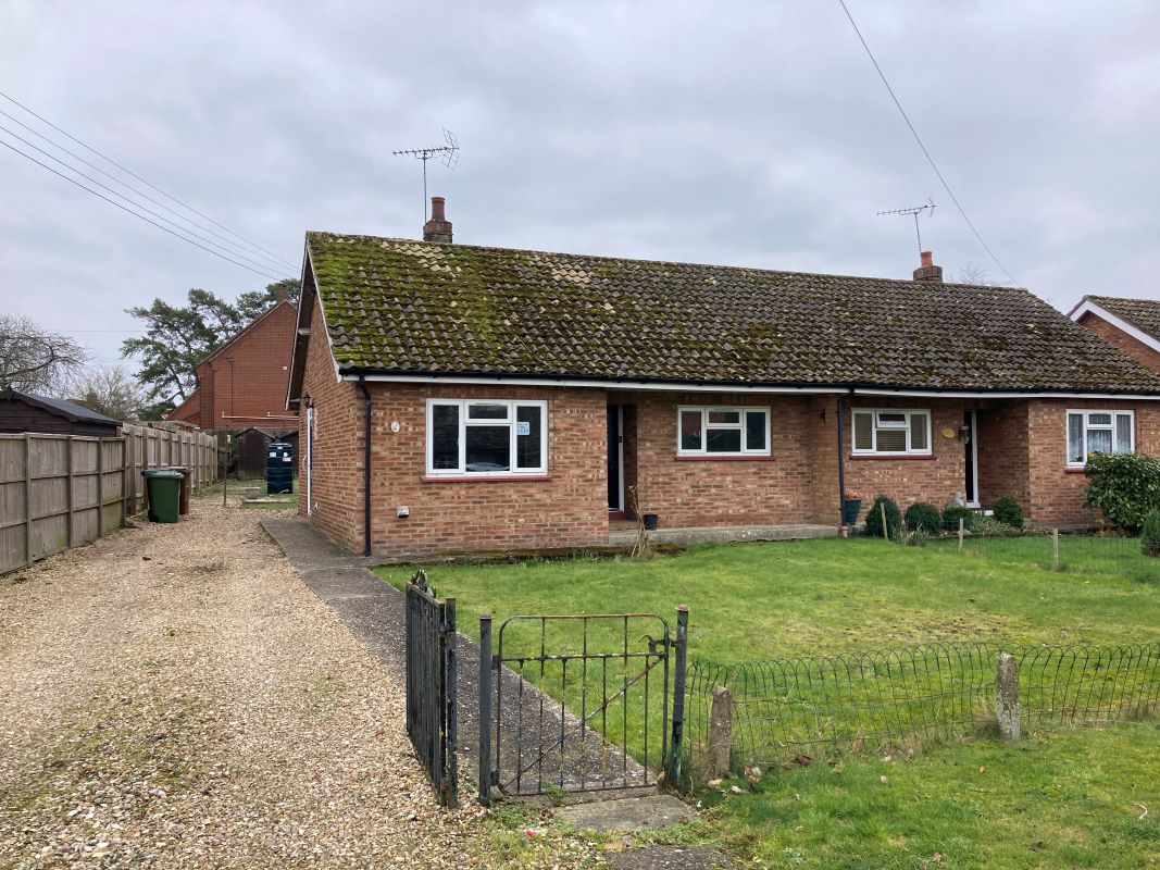Three Tuns, Gooderstone, King's Lynn, Norfolk, PE33 9BU - Online Auctions