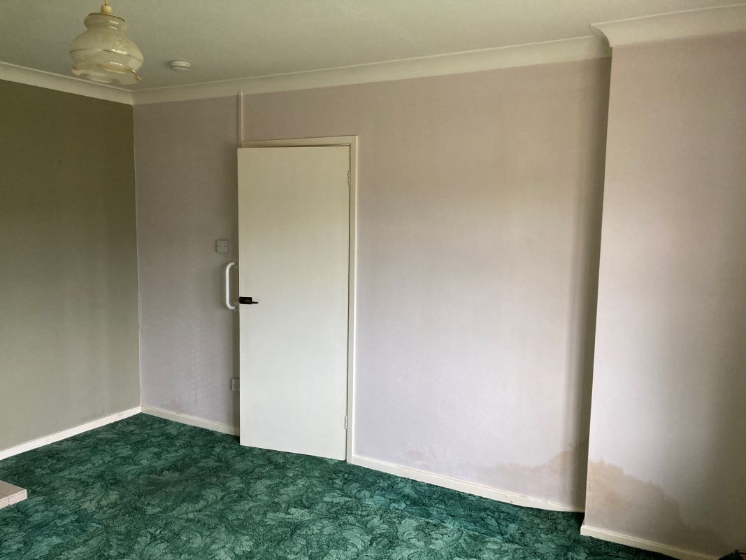 Three Tuns, Gooderstone, King's Lynn, Norfolk, PE33 9BU - Online Auctions