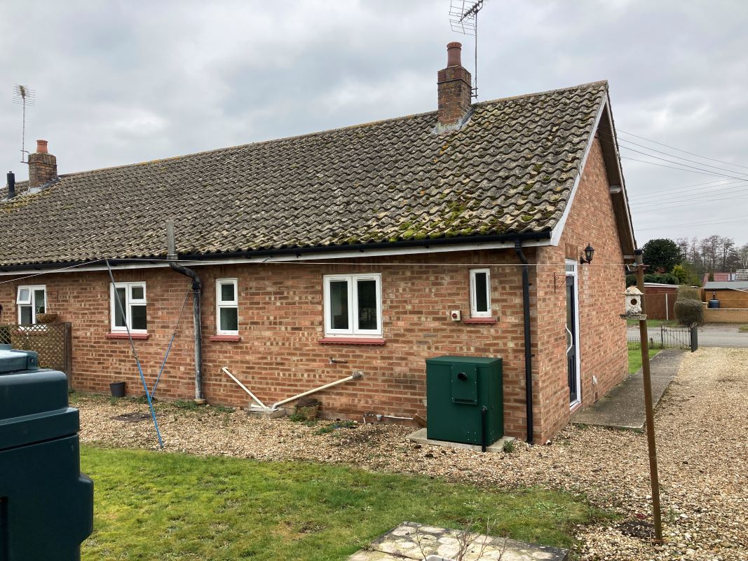 Three Tuns, Gooderstone, King's Lynn, Norfolk, PE33 9BU - Online Auctions