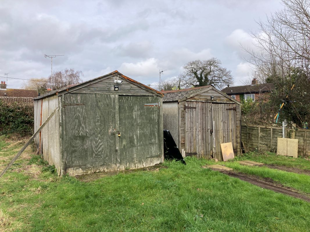 Two Garages, Lee Warner Avenue, Fakenham, Norfolk, NR21 8ER - Online Auctions