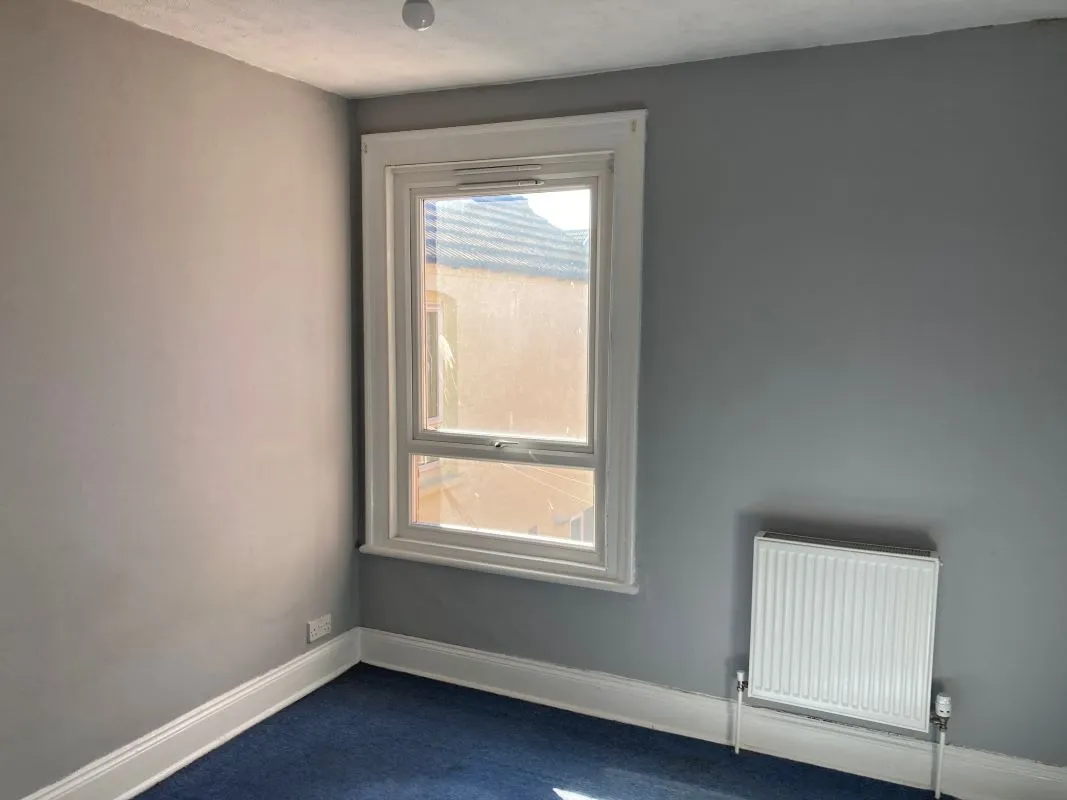Walpole Road, Great Yarmouth, Norfolk, NR30 4NG - Online Auctions