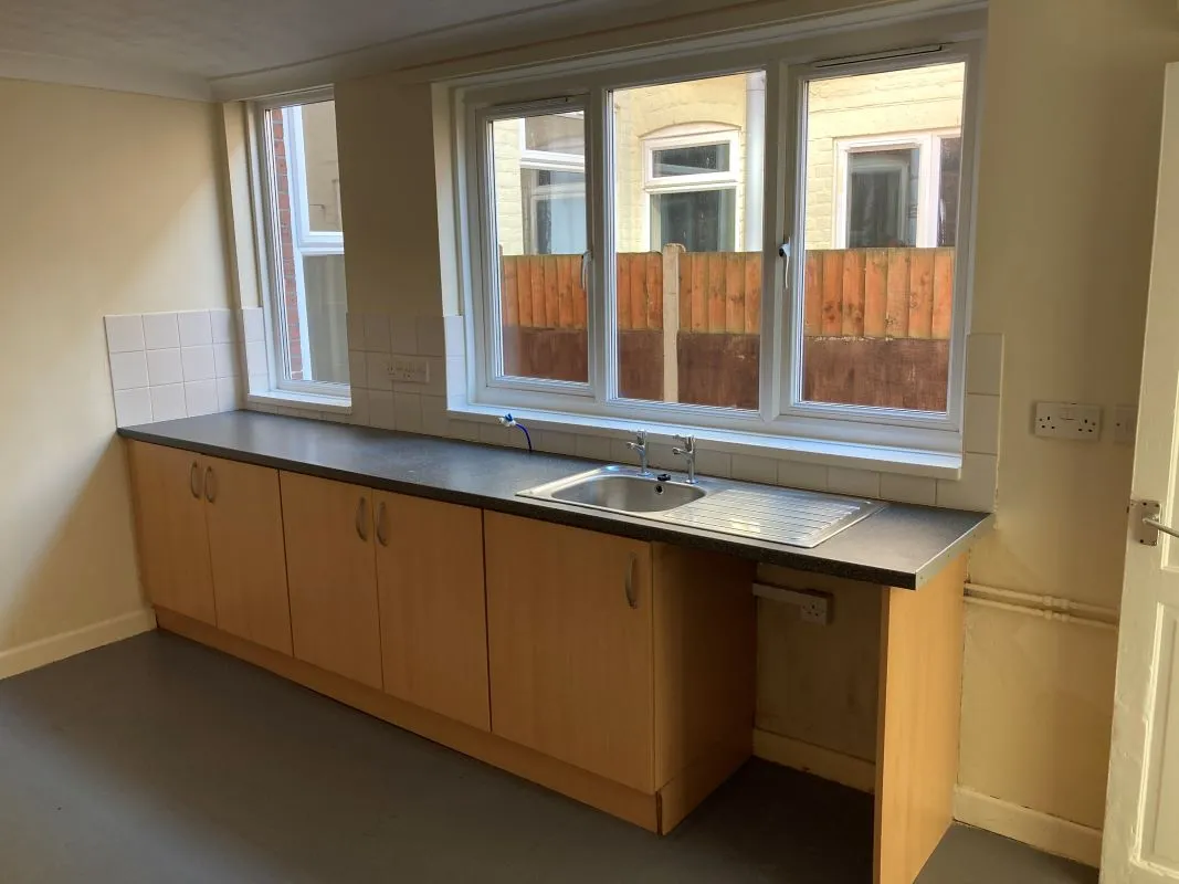 Walpole Road, Great Yarmouth, Norfolk, NR30 4NG - Online Auctions