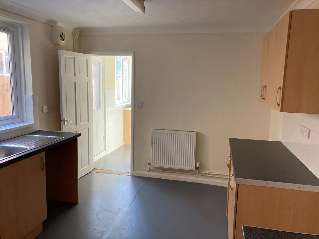Walpole Road, Great Yarmouth, Norfolk, NR30 4NG - Online Auctions