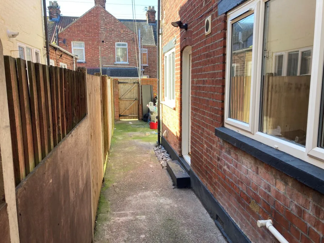Walpole Road, Great Yarmouth, Norfolk, NR30 4NG - Online Auctions