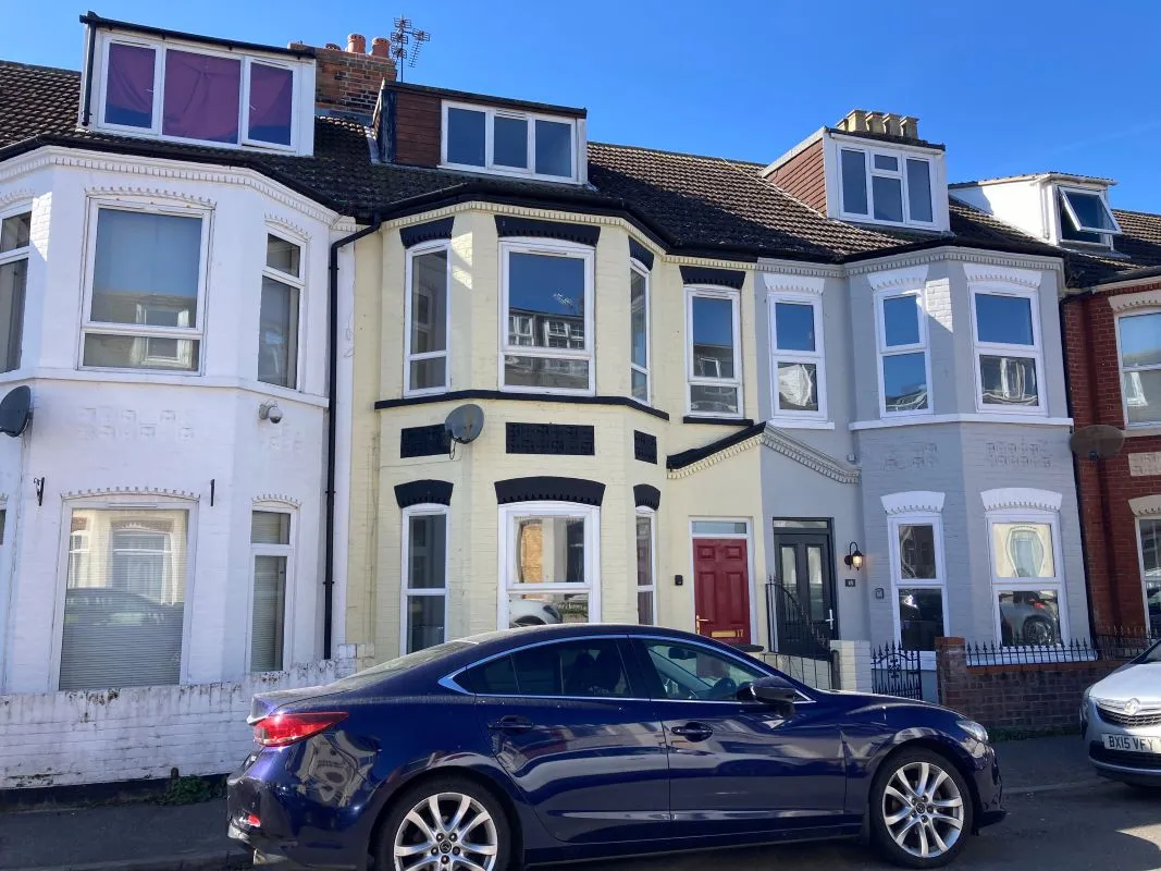 Walpole Road, Great Yarmouth, Norfolk, NR30 4NG - Online Auctions