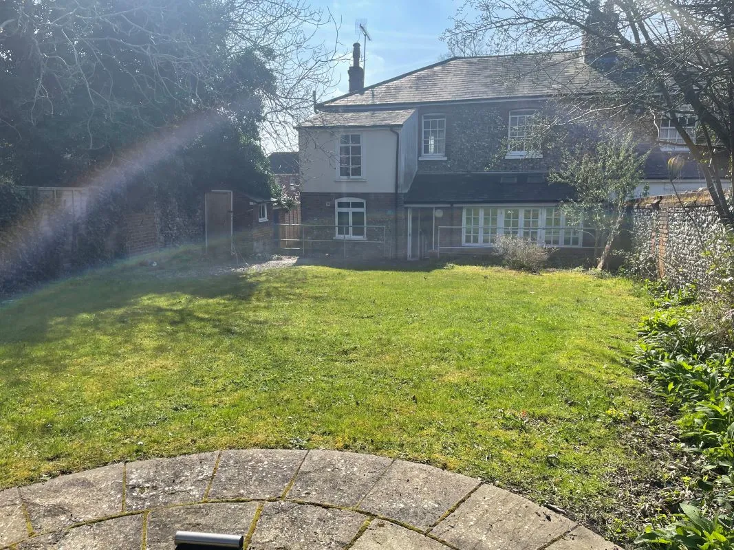 Hospital Road, Bury St. Edmunds, Suffolk, IP33 3JU - Online Auctions