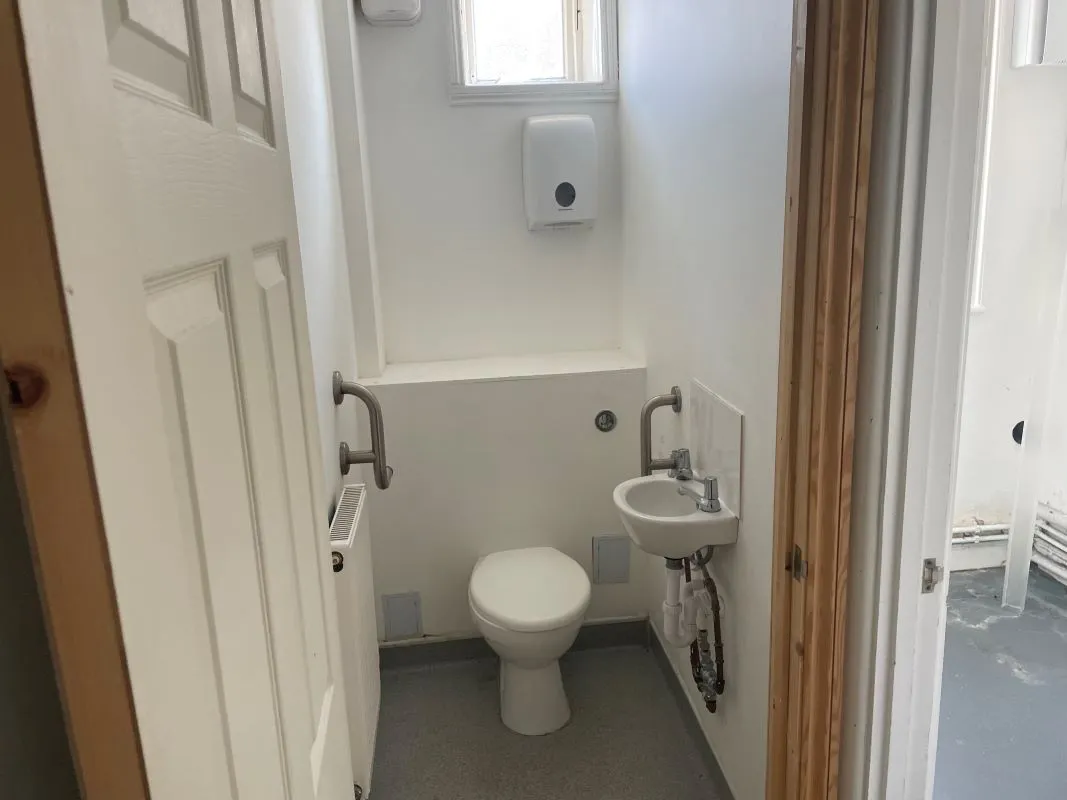 Hospital Road, Bury St. Edmunds, Suffolk, IP33 3JU - Online Auctions