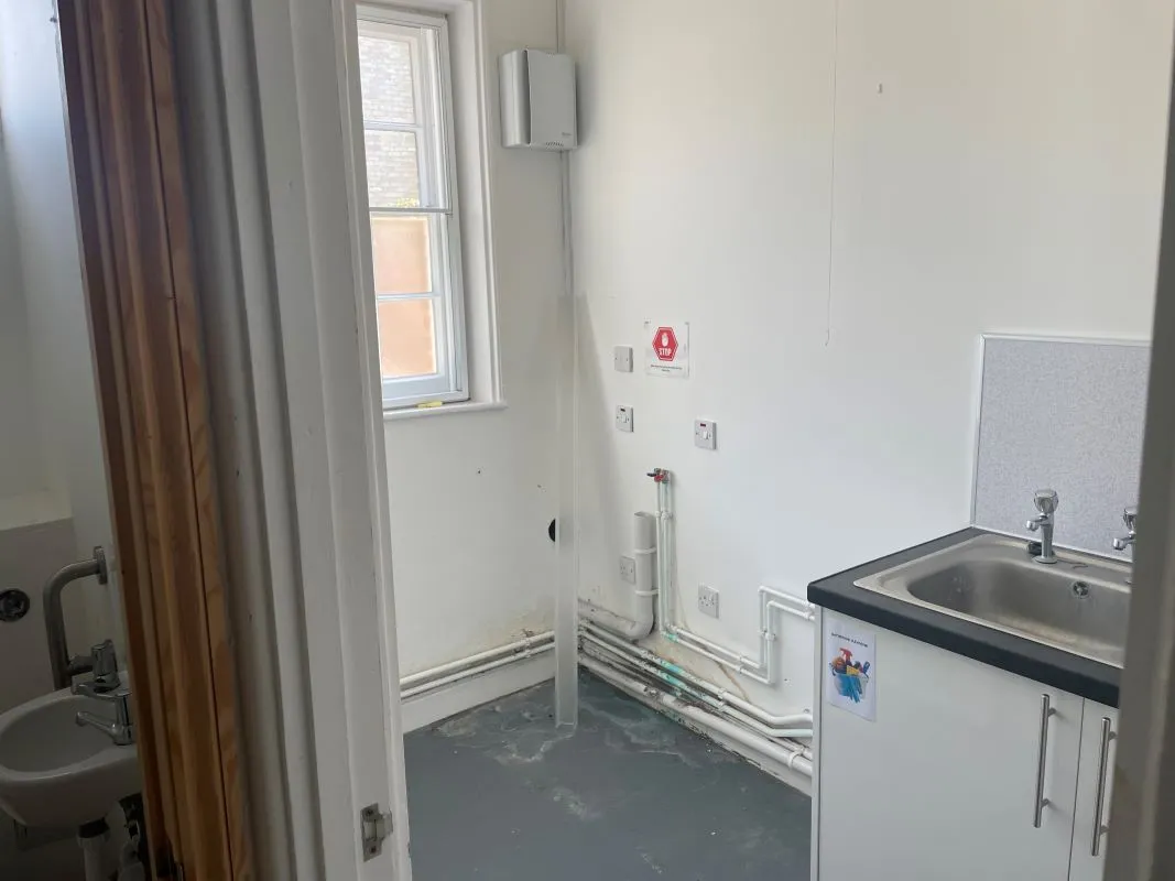 Hospital Road, Bury St. Edmunds, Suffolk, IP33 3JU - Online Auctions