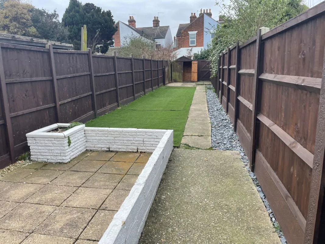 Upper Cliff Road, Gorleston, Great Yarmouth, Norfolk, NR31 6AH - Online Auctions