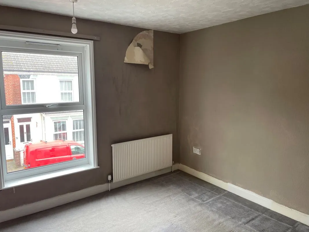 Upper Cliff Road, Gorleston, Great Yarmouth, Norfolk, NR31 6AH - Online Auctions