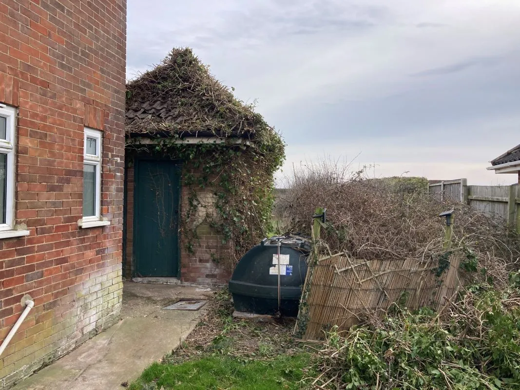 St. Georges Terrace, Gooderstone, King's Lynn, Norfolk, PE33 9BT - Online Auctions