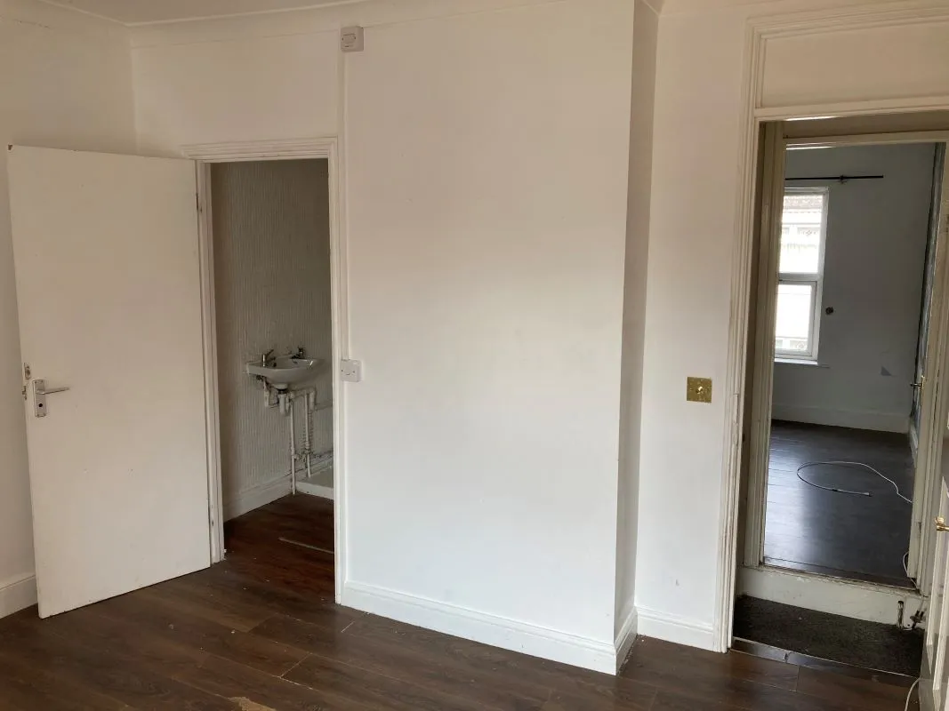 Century Road, Great Yarmouth, Norfolk, NR31 0BS - Online Auctions