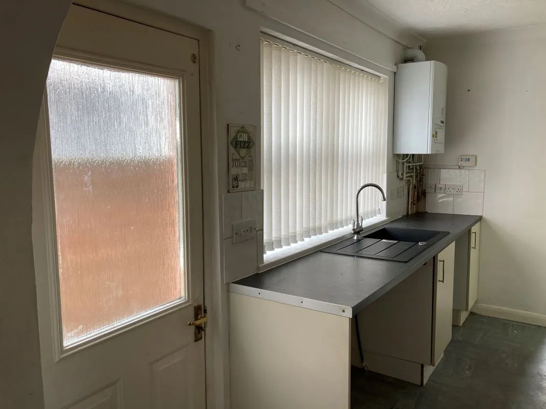 Century Road, Great Yarmouth, Norfolk, NR31 0BS - Online Auctions