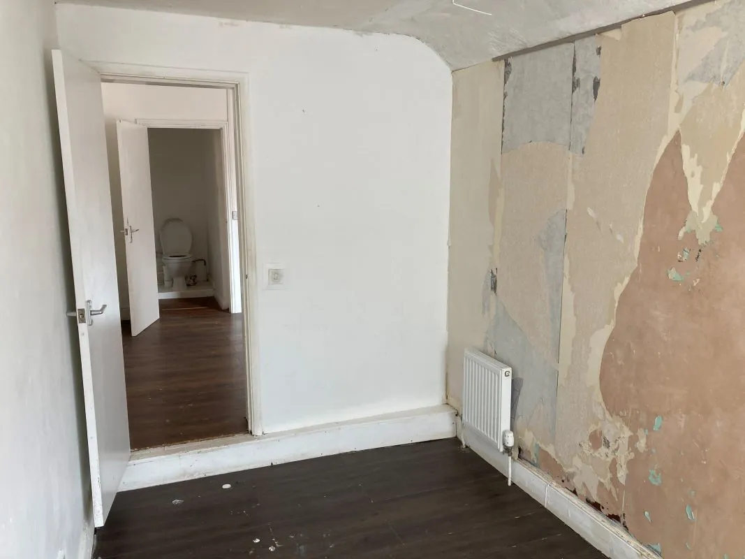 Century Road, Great Yarmouth, Norfolk, NR31 0BS - Online Auctions