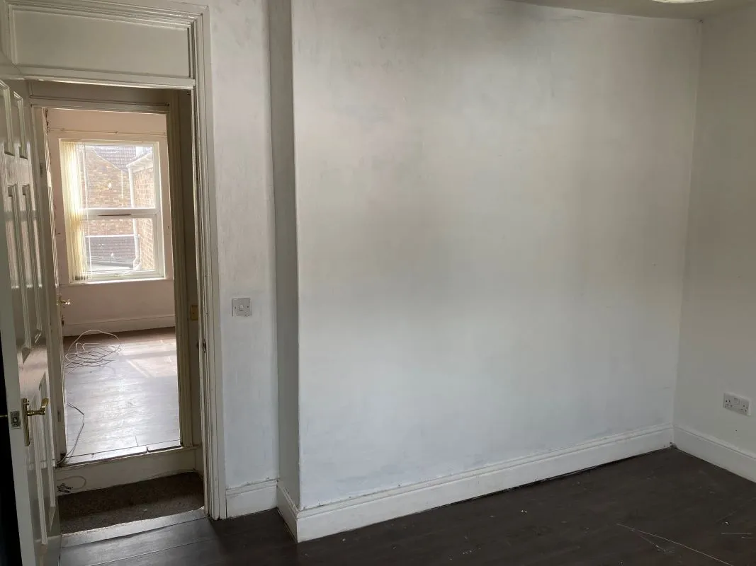 Century Road, Great Yarmouth, Norfolk, NR31 0BS - Online Auctions