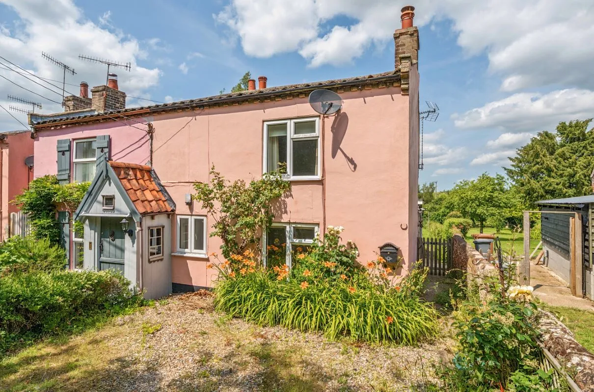 Stone Cottages, Mill Street, Middleton, Saxmundham, Suffolk, IP17 3NG - Online Auctions