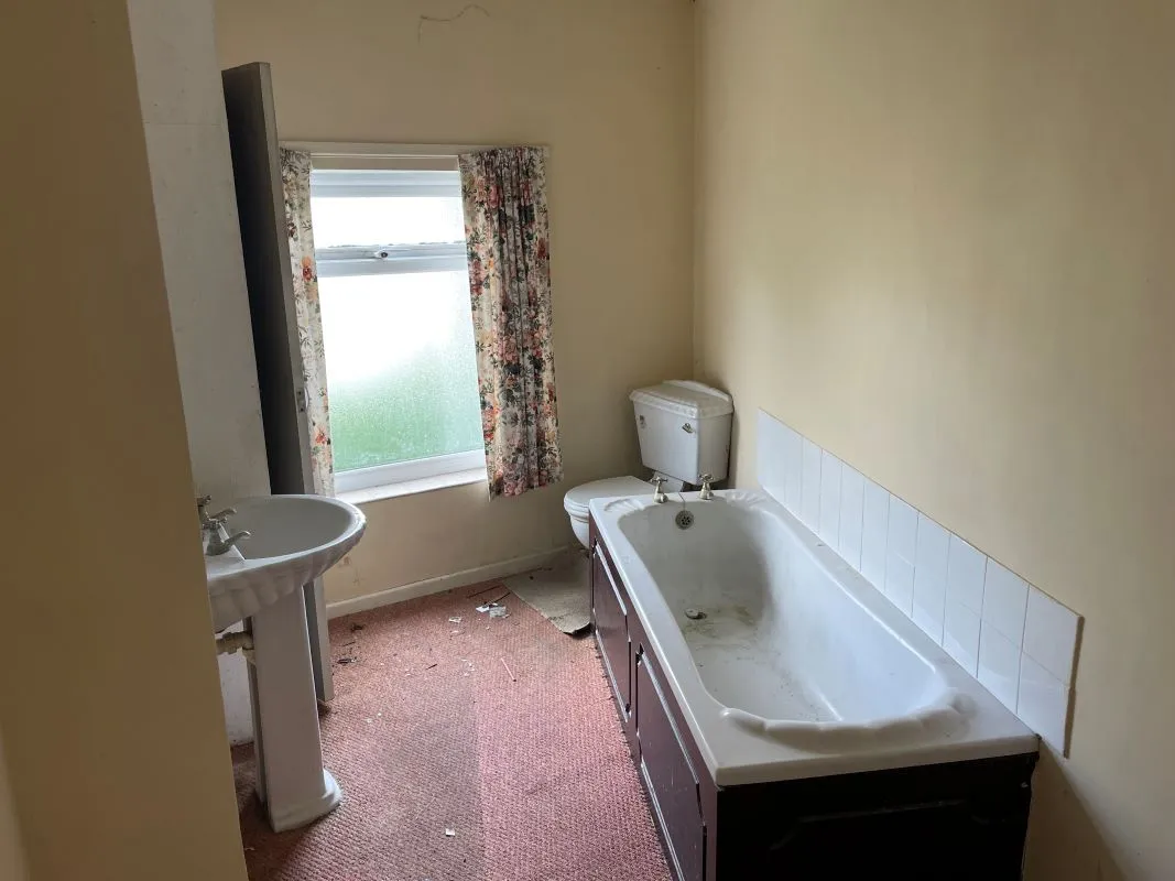 Guelph Road, Norwich, Norfolk, NR1 4AY - Online Auctions