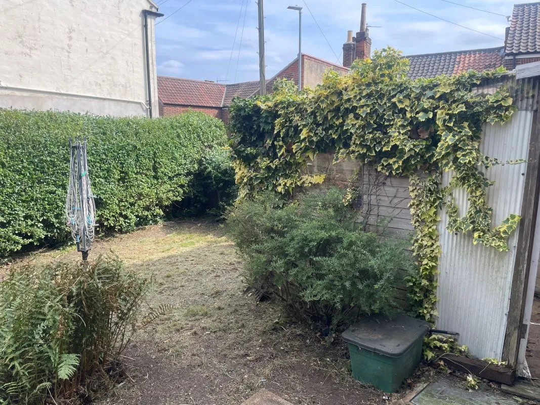 Guelph Road, Norwich, Norfolk, NR1 4AY - Online Auctions