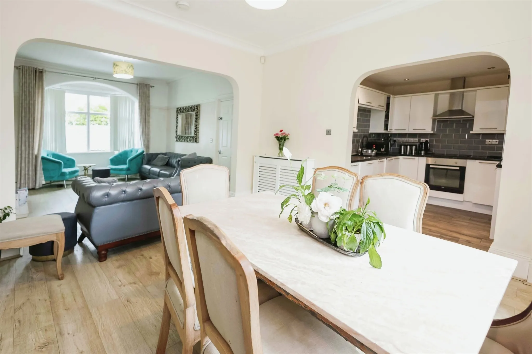 4 bed Detached