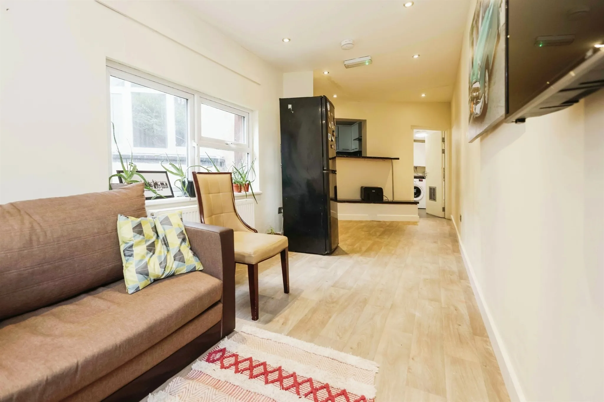 4 bed Detached