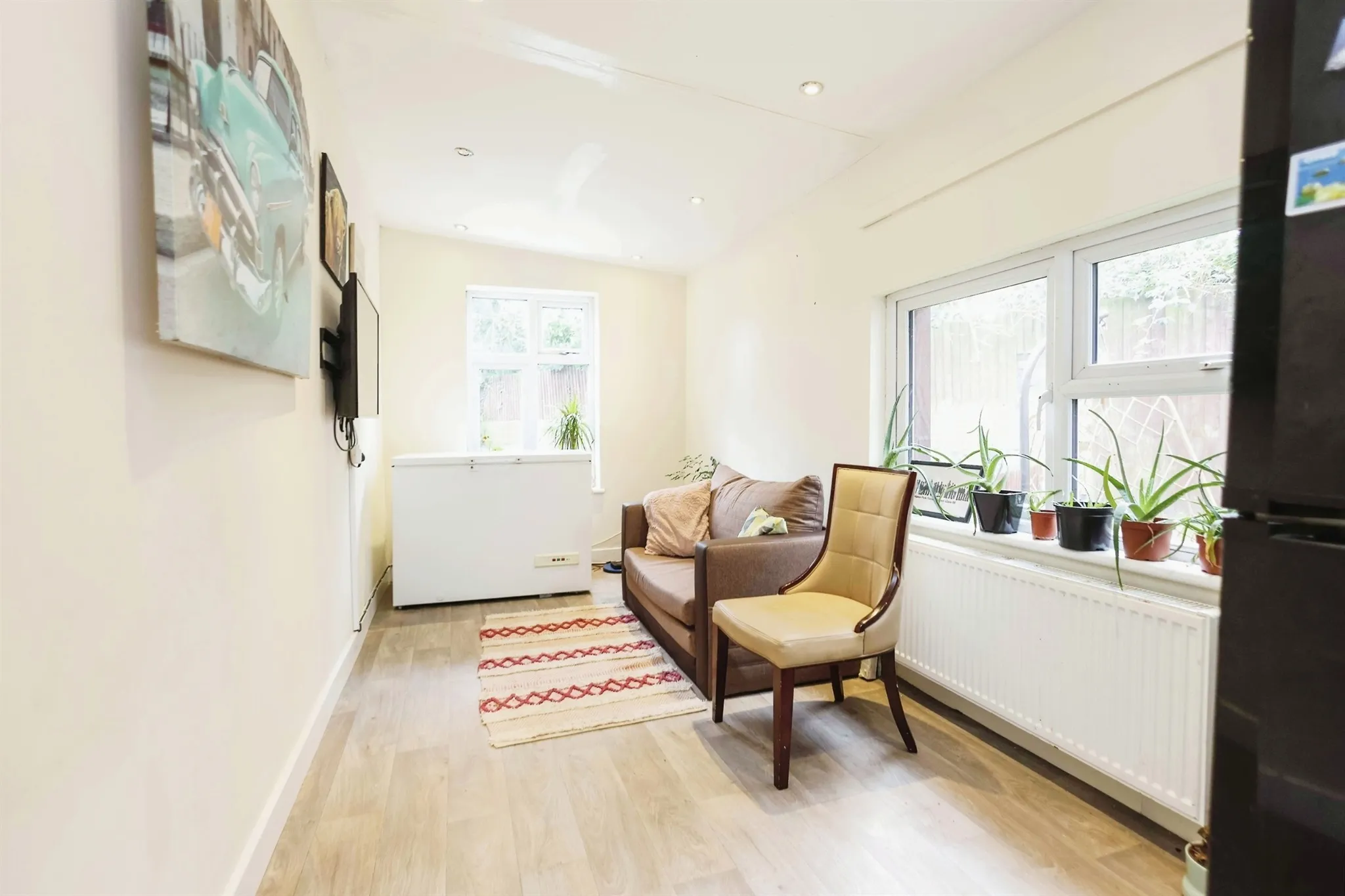 4 bed Detached