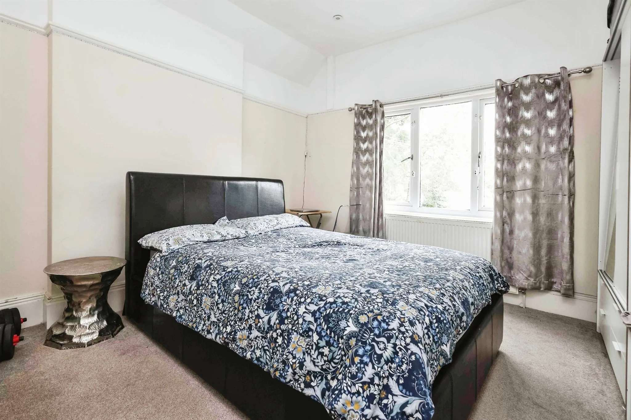 4 bed Detached