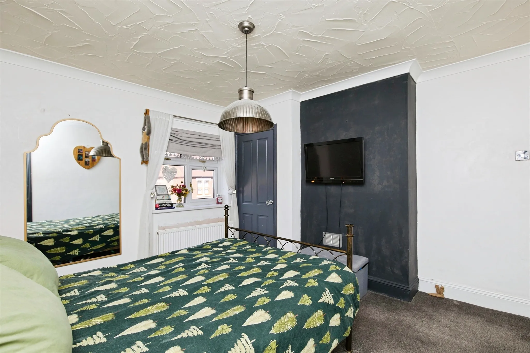 3 bed Terraced