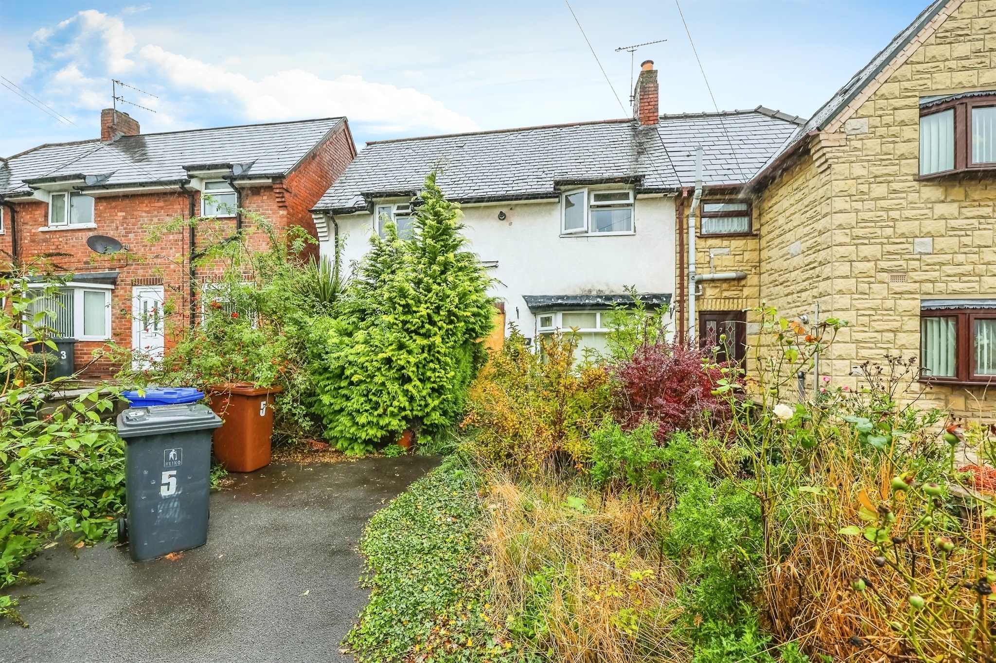 3 bed Semi-Detached