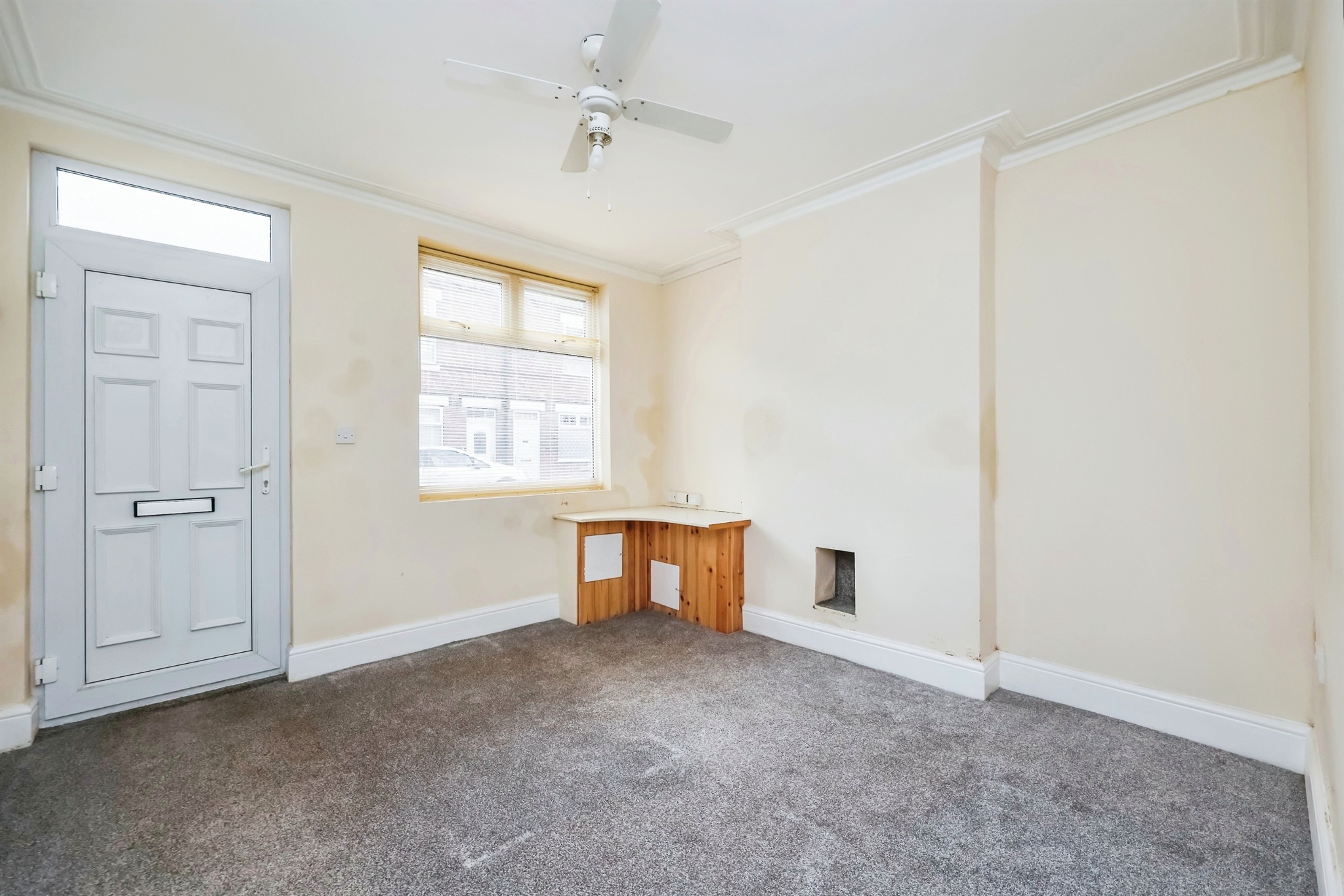 2 bed End of Terrace