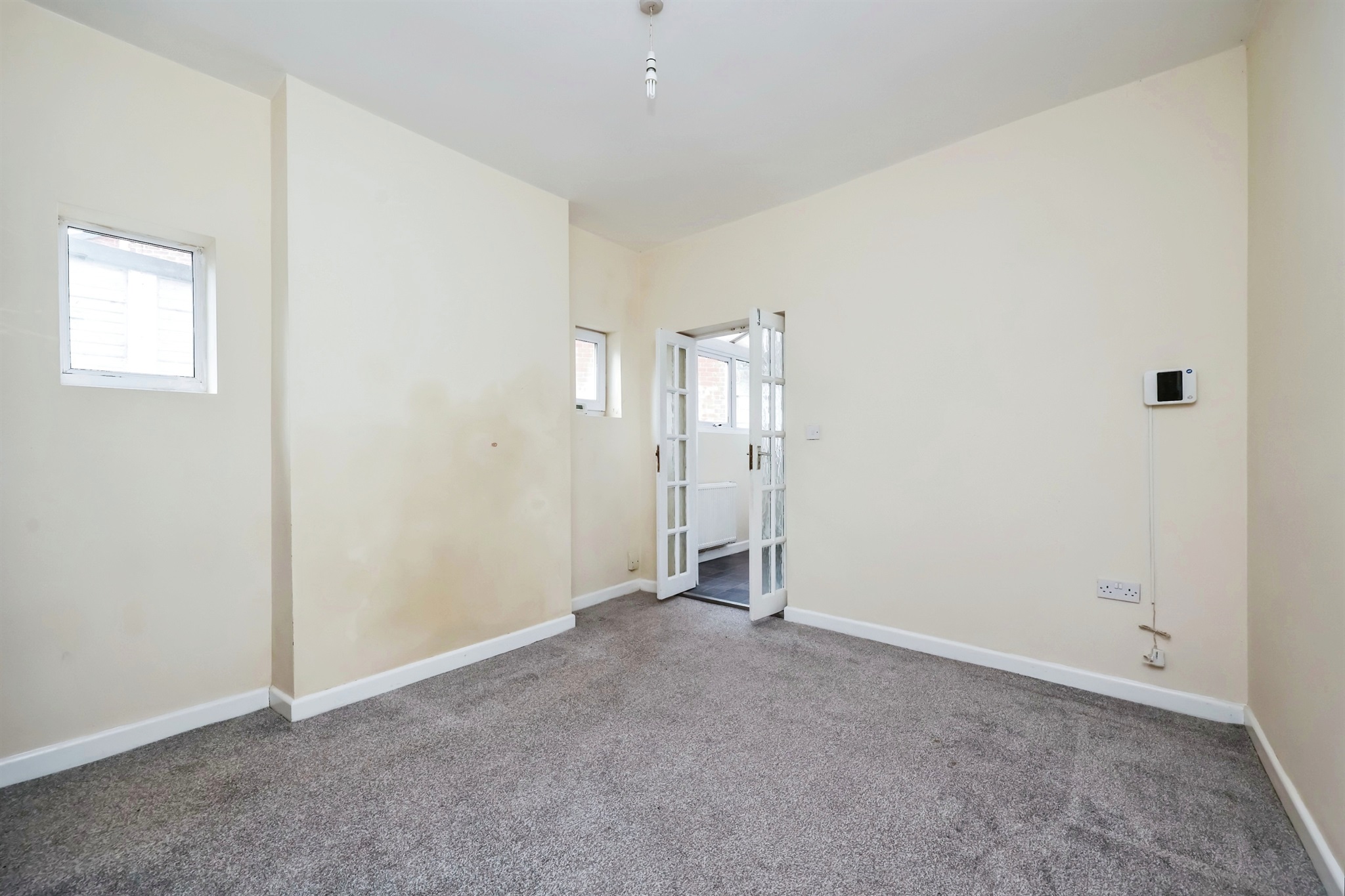 2 bed End of Terrace