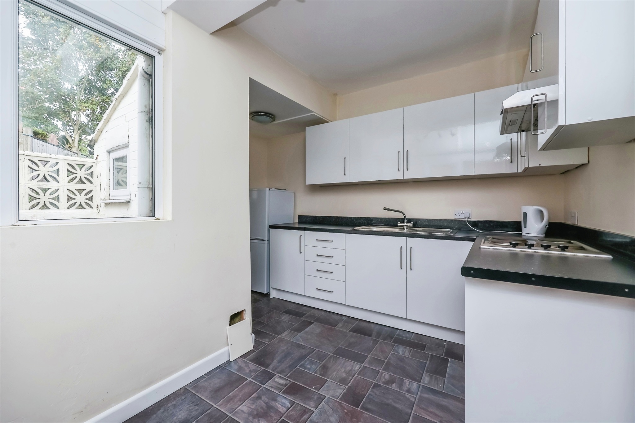 2 bed End of Terrace