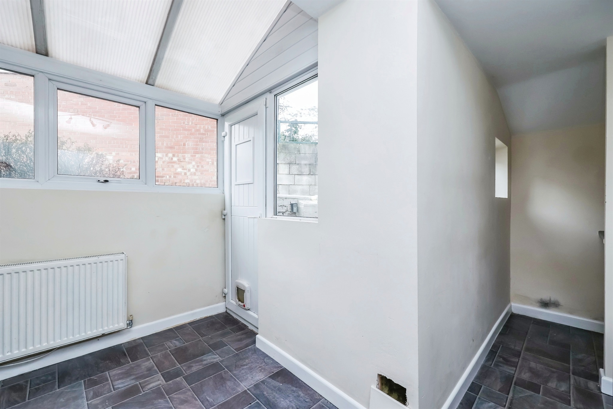 2 bed End of Terrace