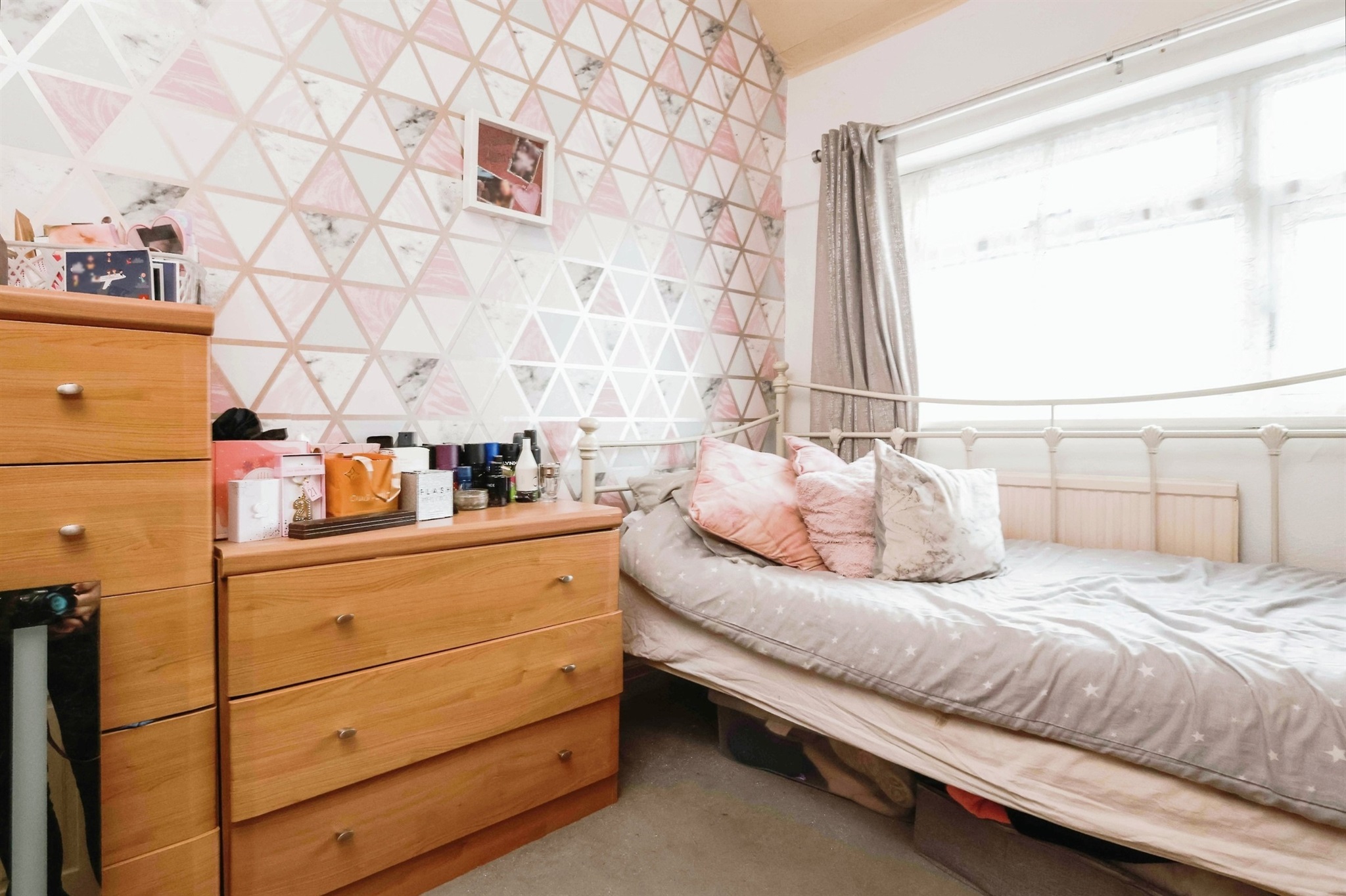 3 bed Semi-Detached