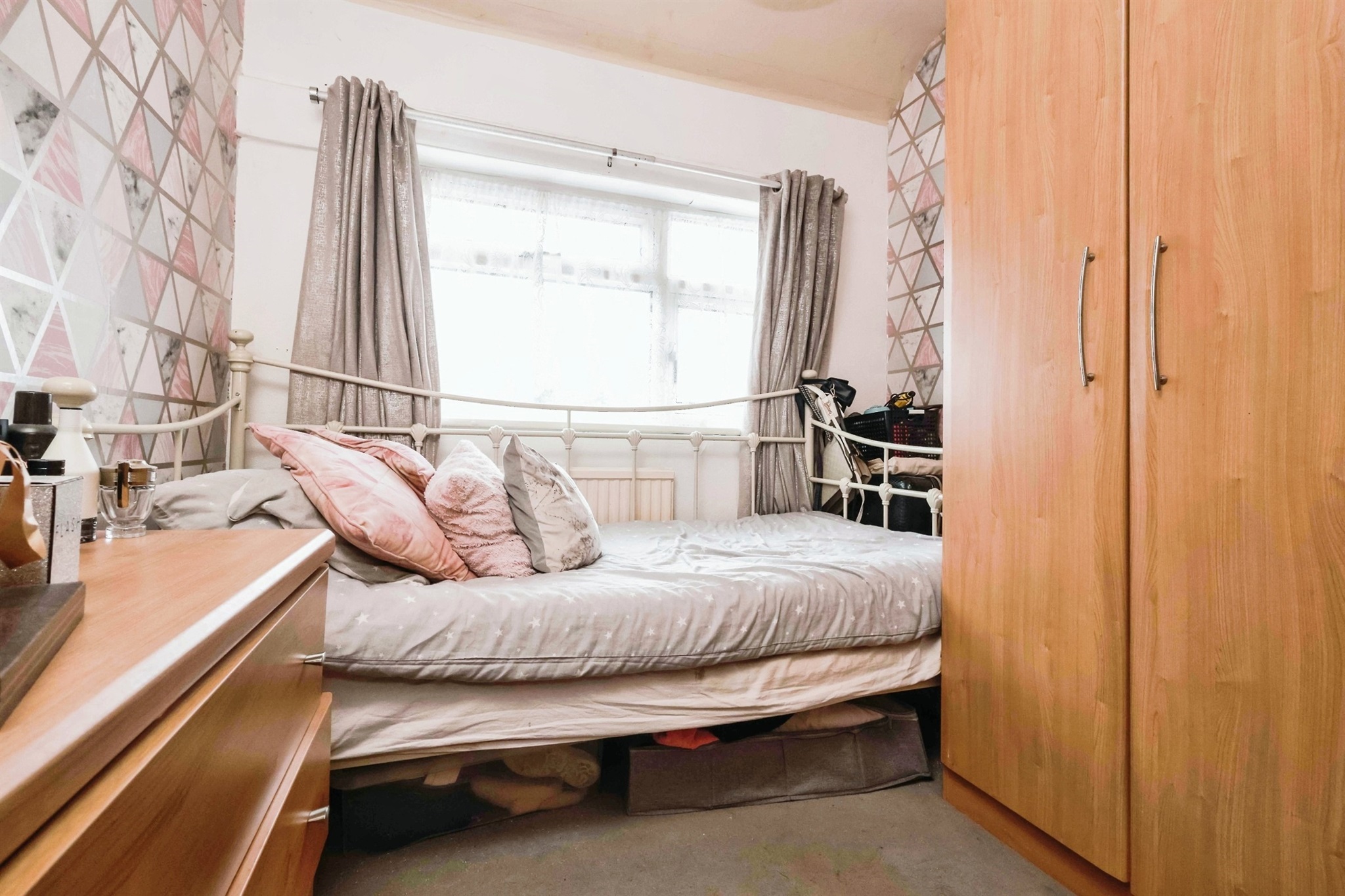 3 bed Semi-Detached