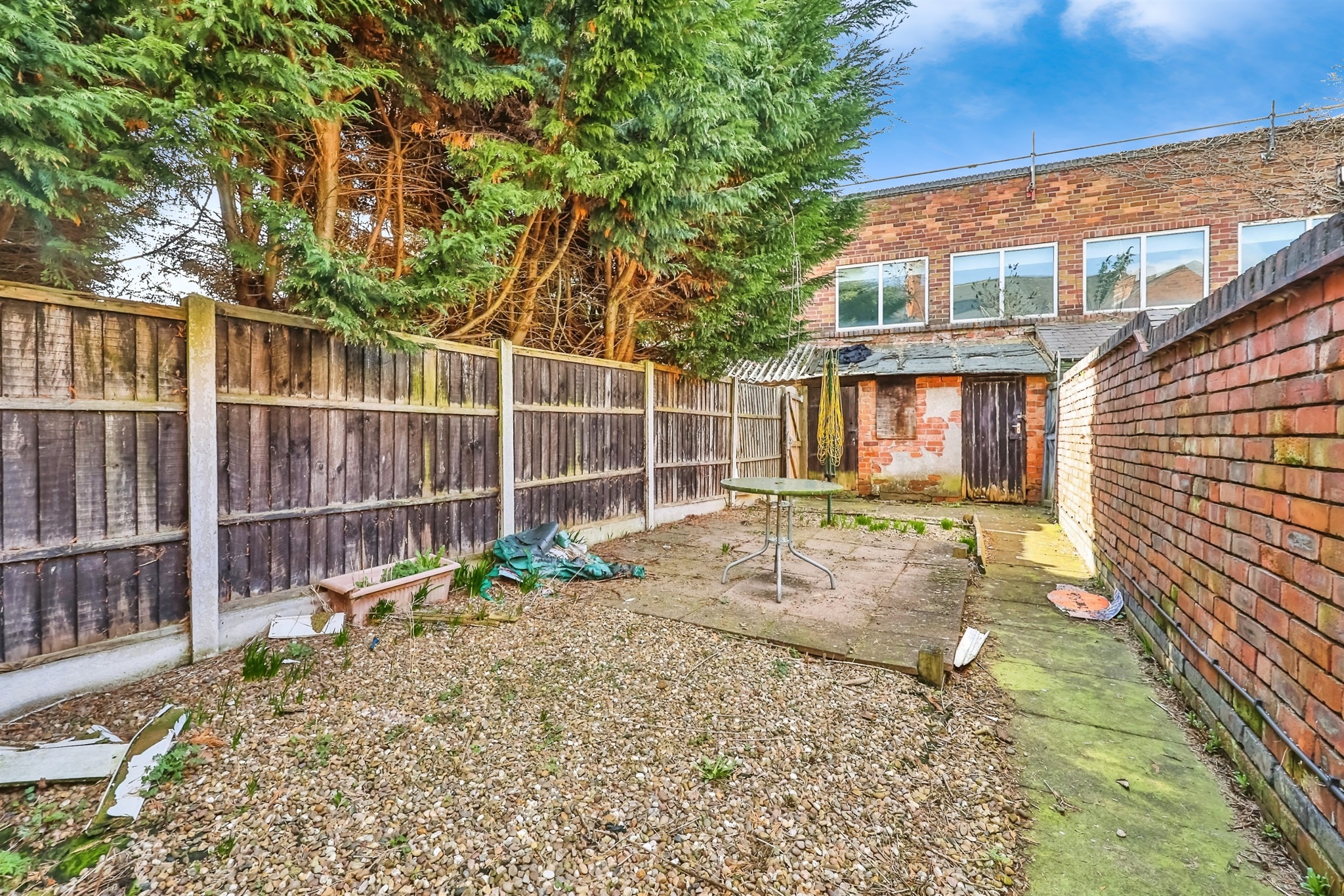 3 bed Terraced