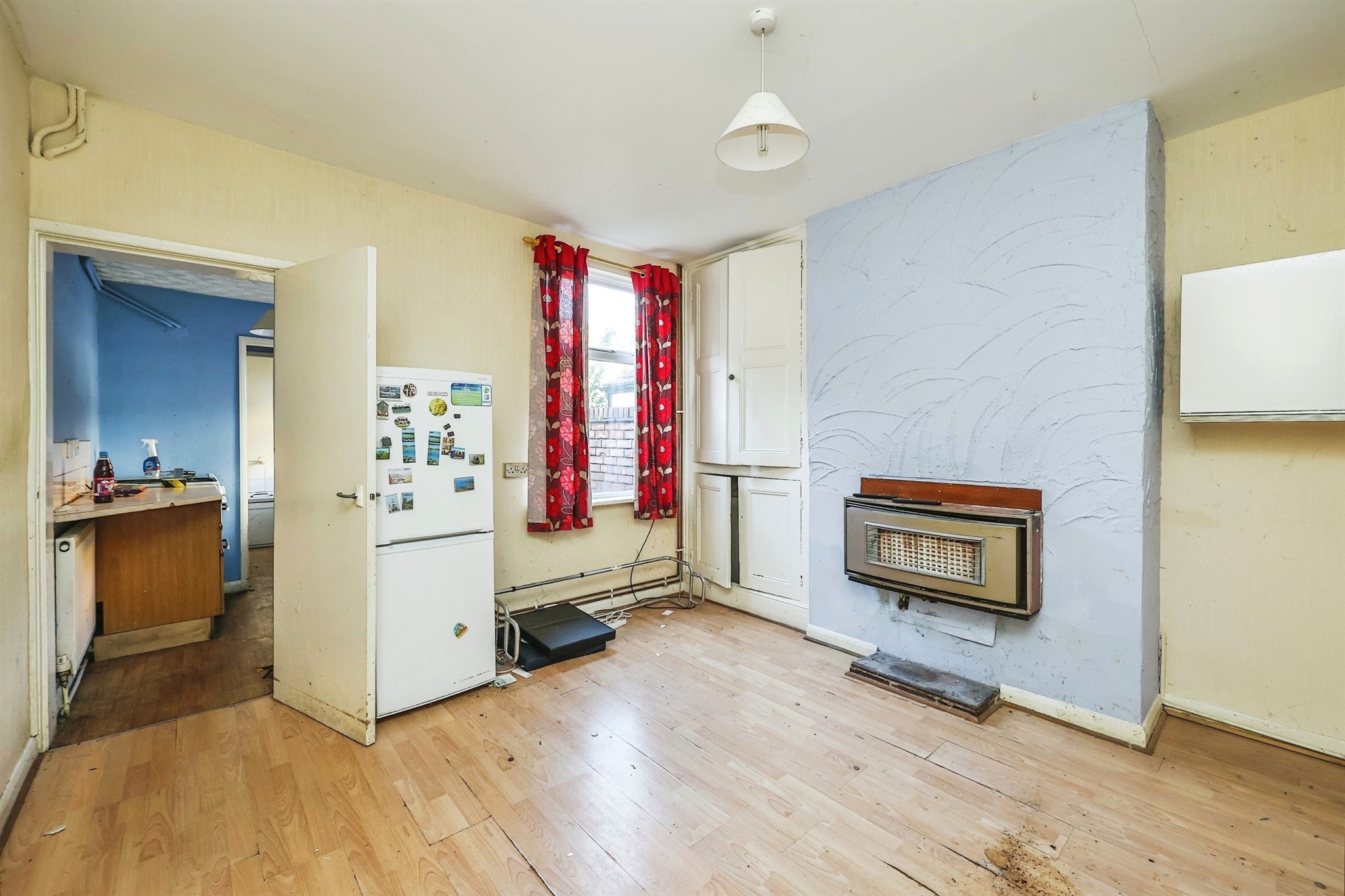 3 bed Terraced