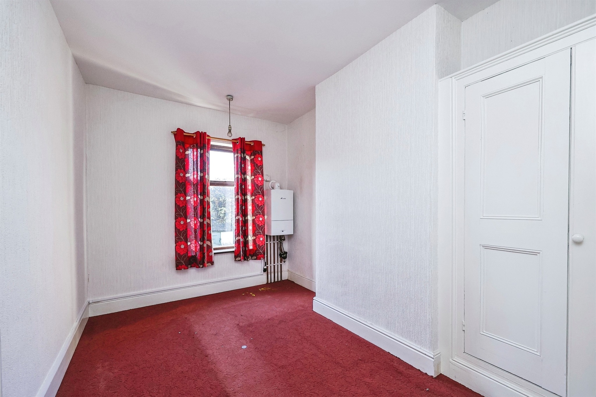 3 bed Terraced