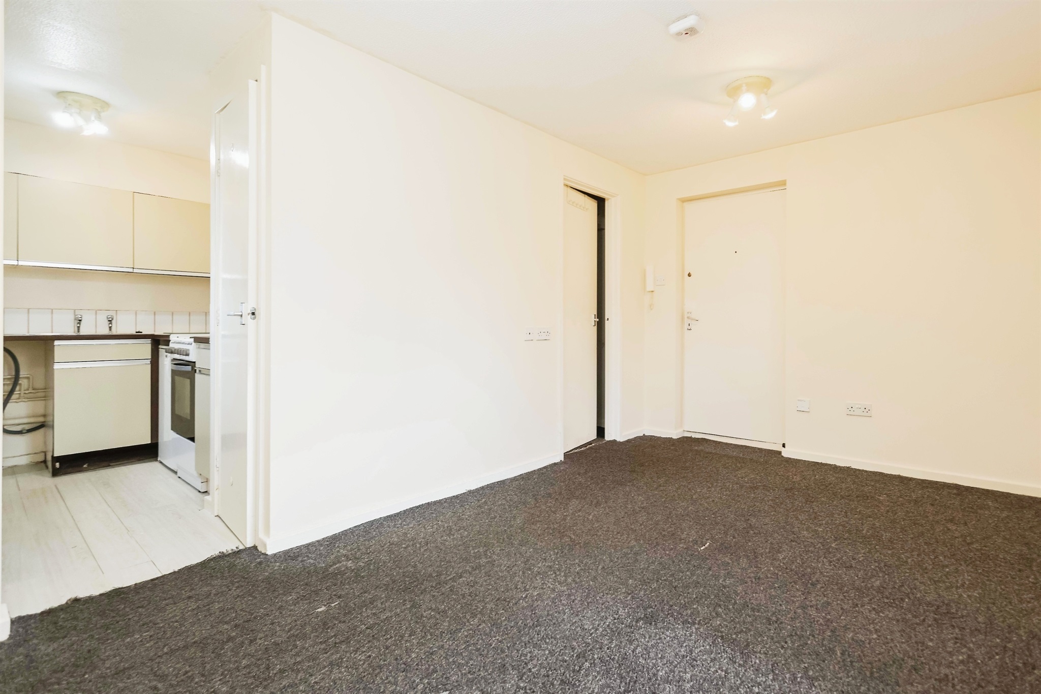 1 bed Studio