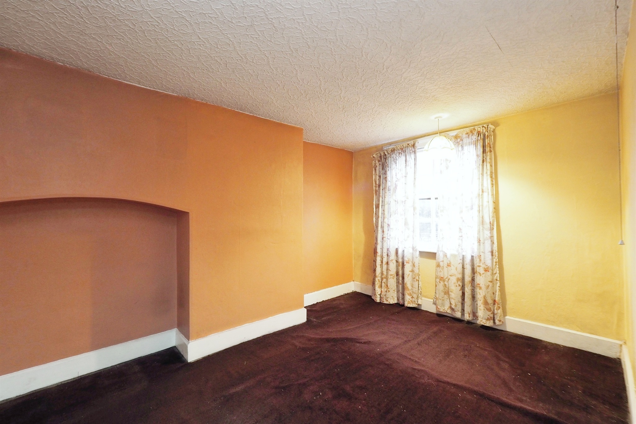 4 bed Cottage