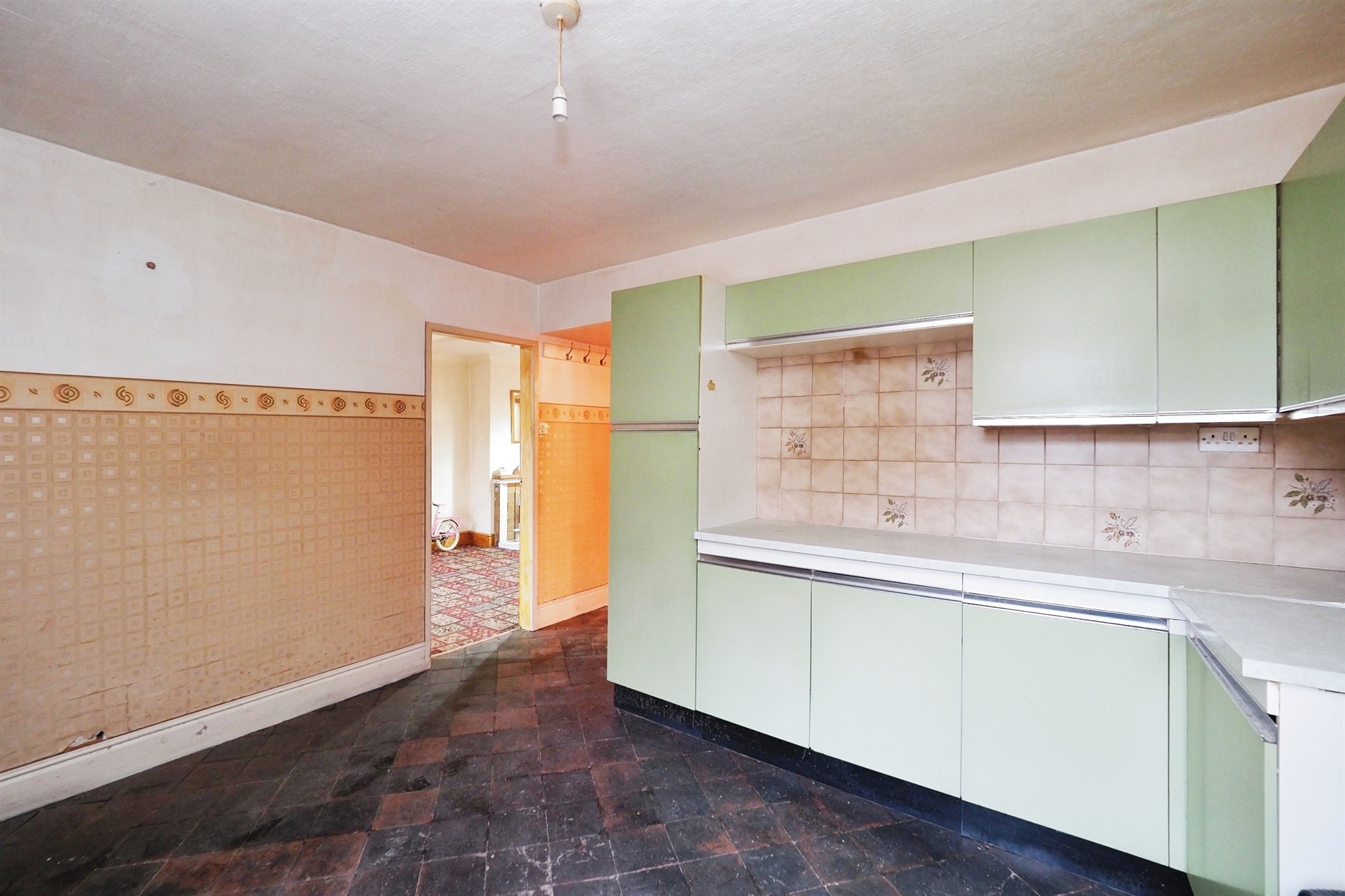 4 bed Cottage
