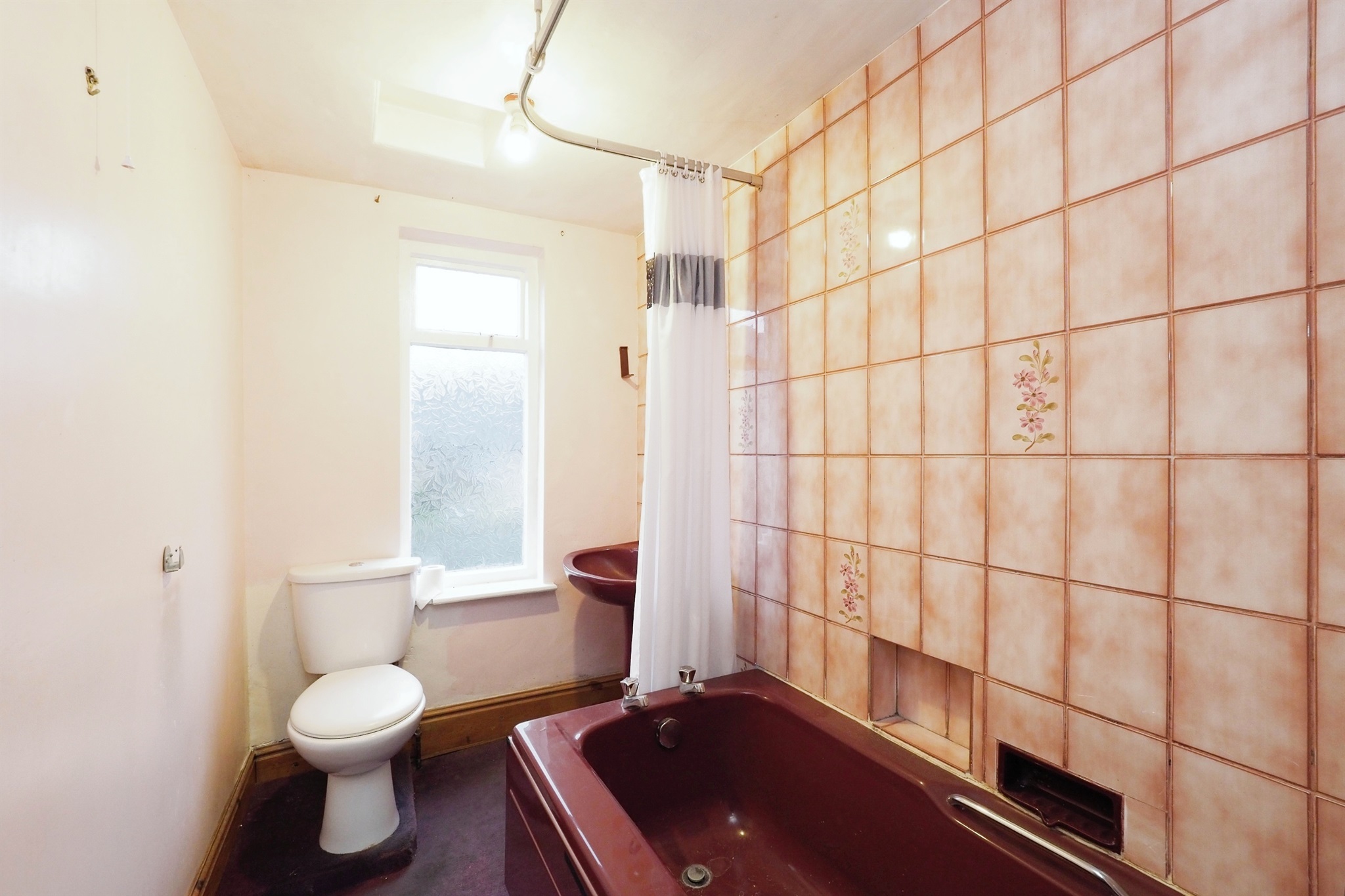 4 bed Cottage