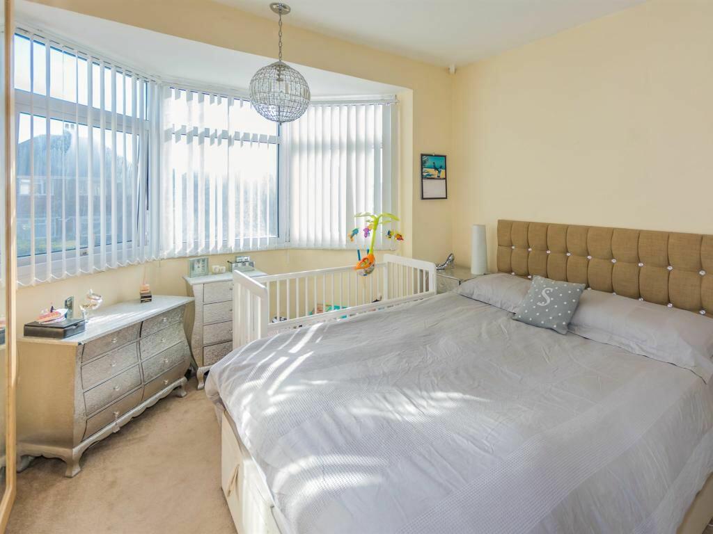 3 bed Semi-Detached