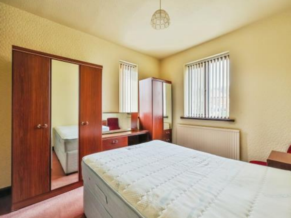 3 bed Semi-Detached