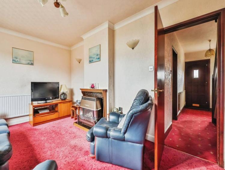 3 bed Semi-Detached