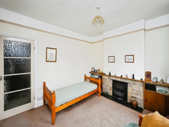 2 bed Semi-Detached