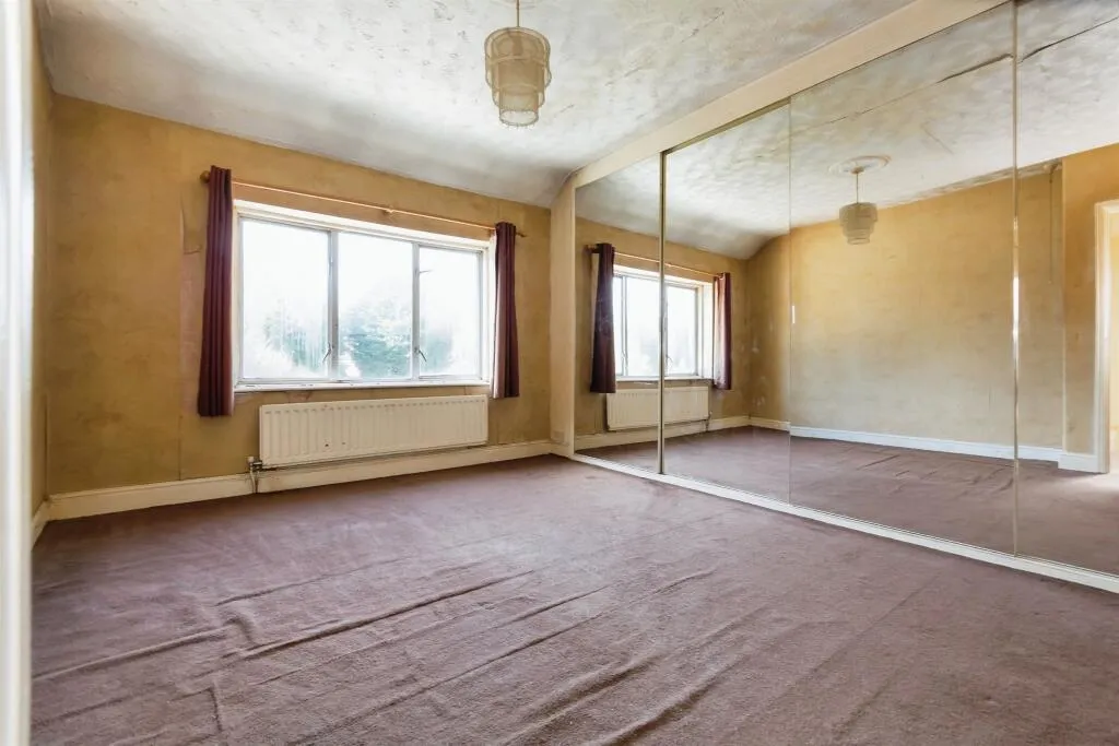 3 bed Semi-Detached